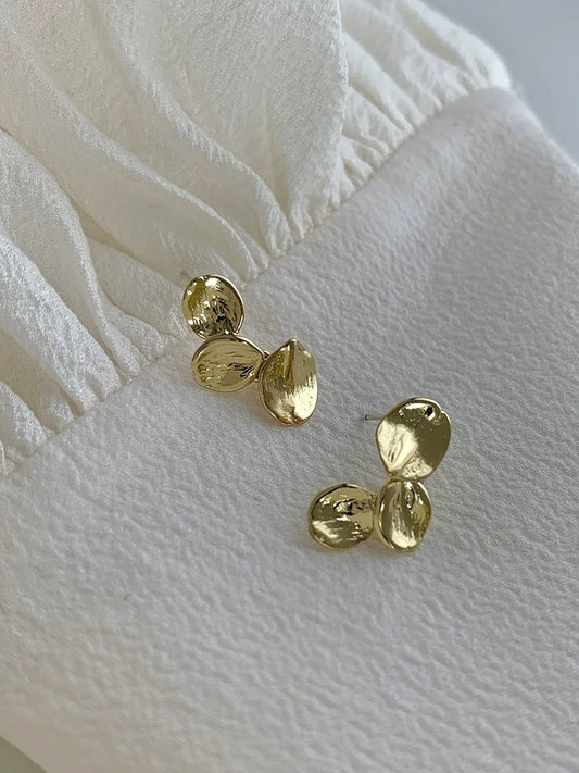 Asymmetric Golden Leaf Shape Dangling Earrings